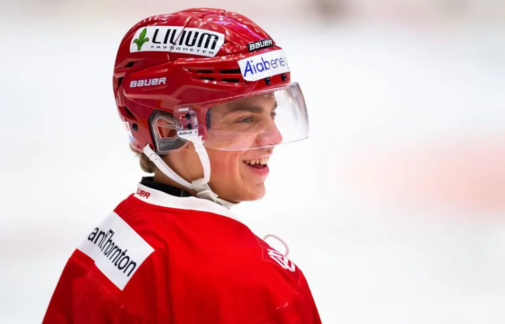 Lämnar Timrå - uppges vara nära konkurrent
