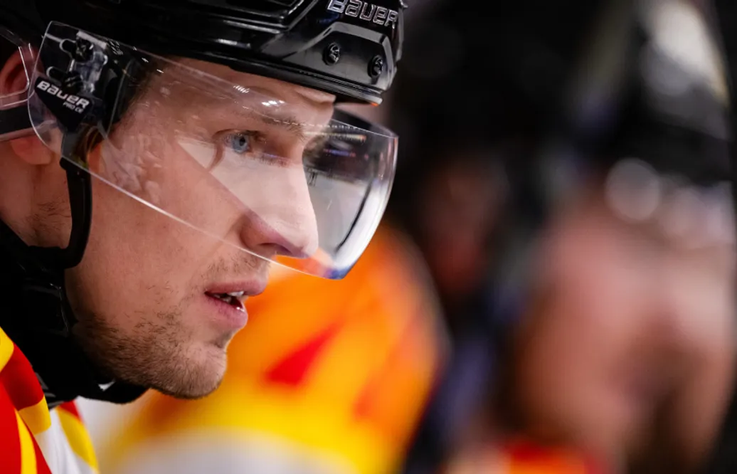 KLART: Linus Ölund stängs av i tre matcher