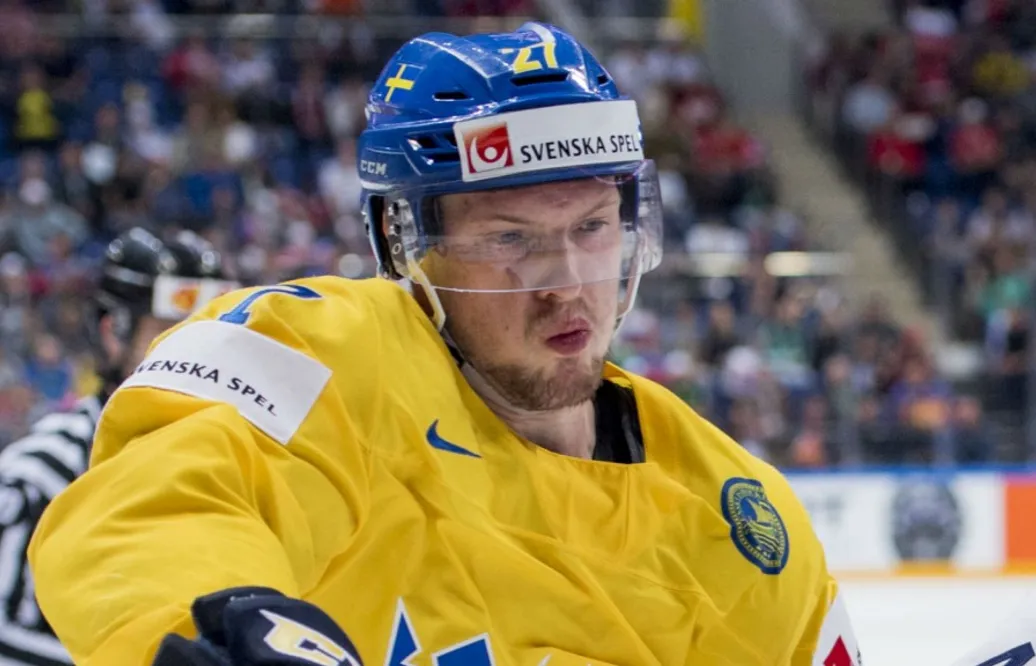 Ryktades vara på väg hem till Skellefteå – värvad av Växjö