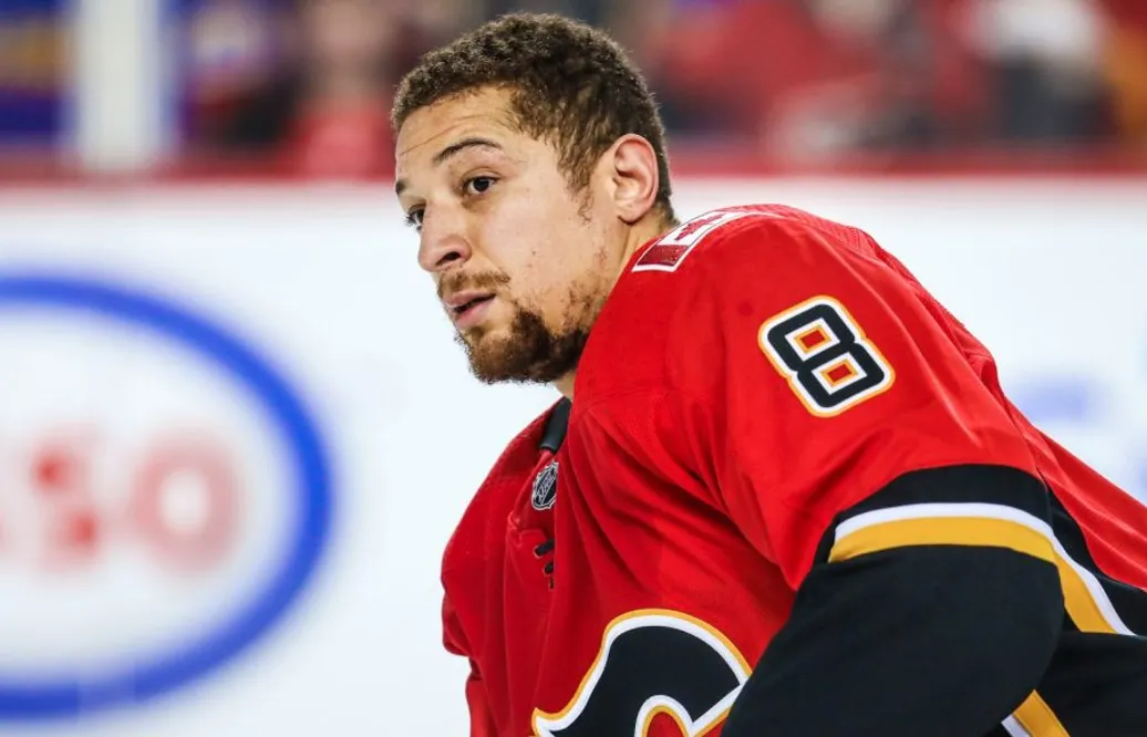 Ex-stjärnan lämnar NHL efter 652 matcher – fortsätter karriären i KHL