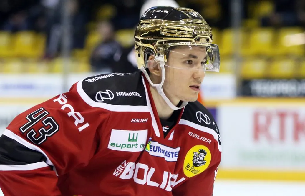 Platsade inte i Karlskrona – nu skriver svensken KHL-kontrakt