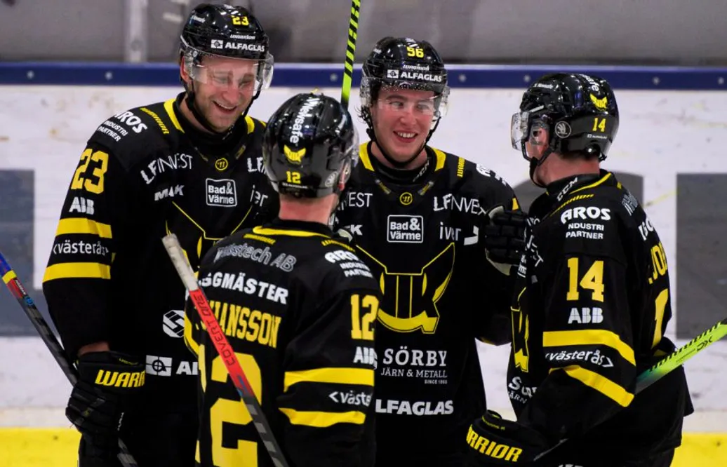 VIK Hockey slog Vita Hästen i jämn match i Himmelstalundshallen