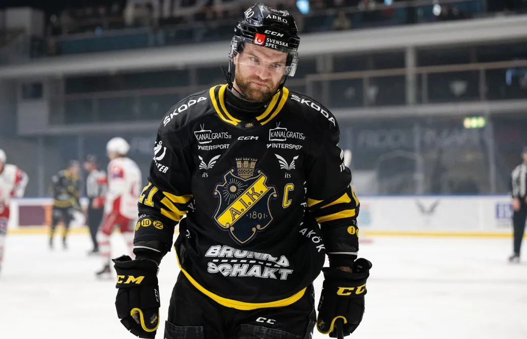 Christian Sandberg får lämna AIK Hockey