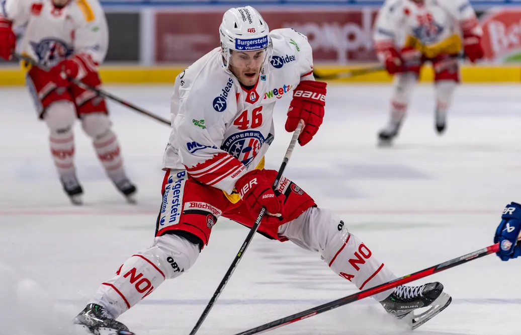Pontus Åberg klar för Rapperswil – ersätter Roman Cervenka
