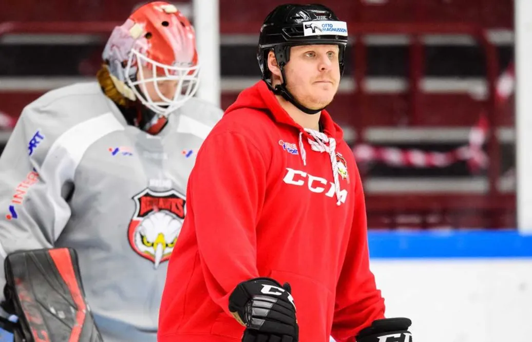 SHL-klubben förlänger med målvaktstränaren