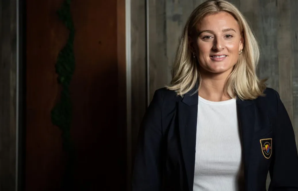 Josefine Holmgren kan skriva historia – efter psykiska ohälsan