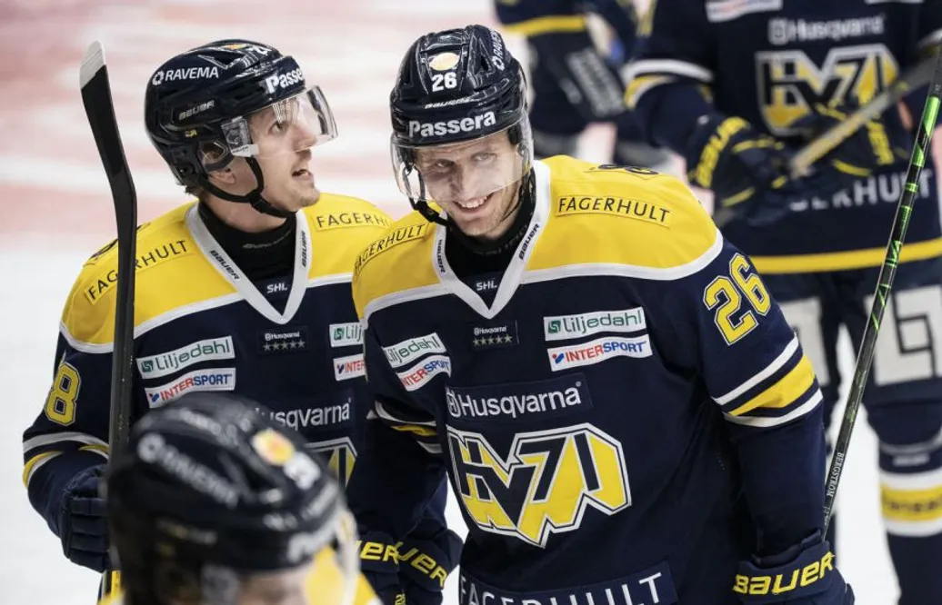 HV 71 segrare hemma mot Färjestad – Alexander Bergström matchvinnare