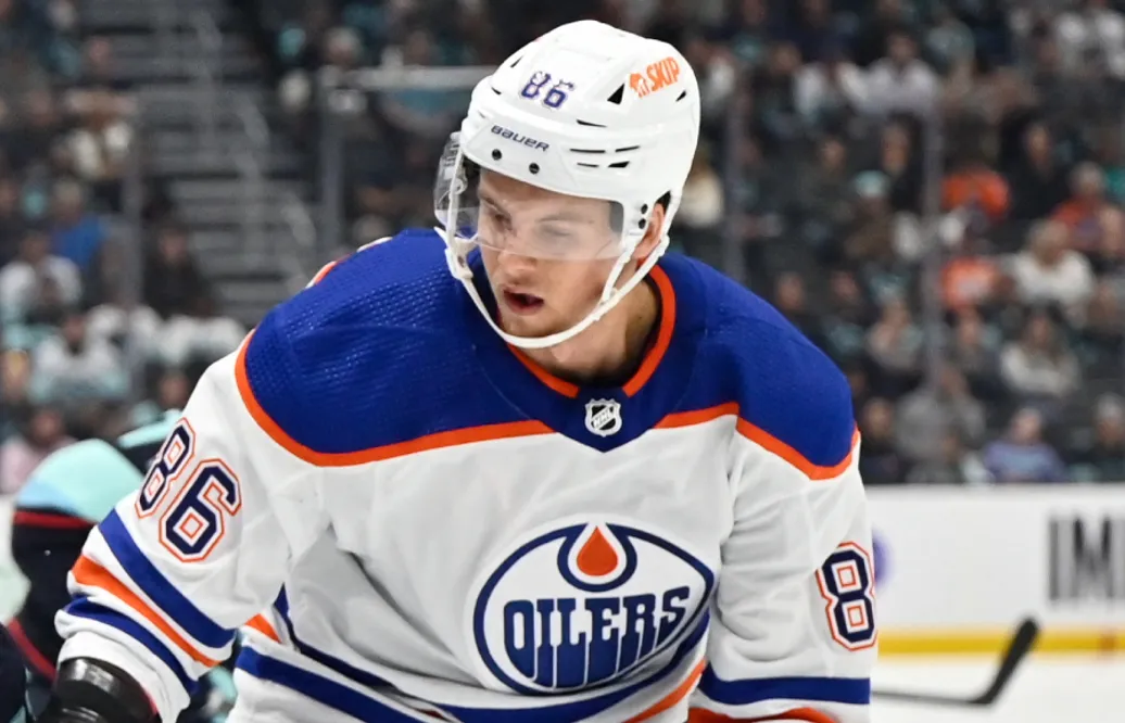 Philip Broberg flyttas upp till Edmonton Oilers
