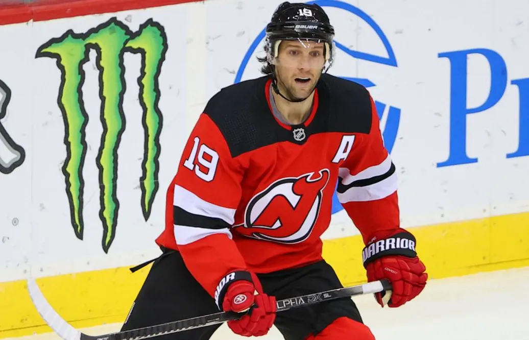 Travis Zajac avslutar hockeykarriären