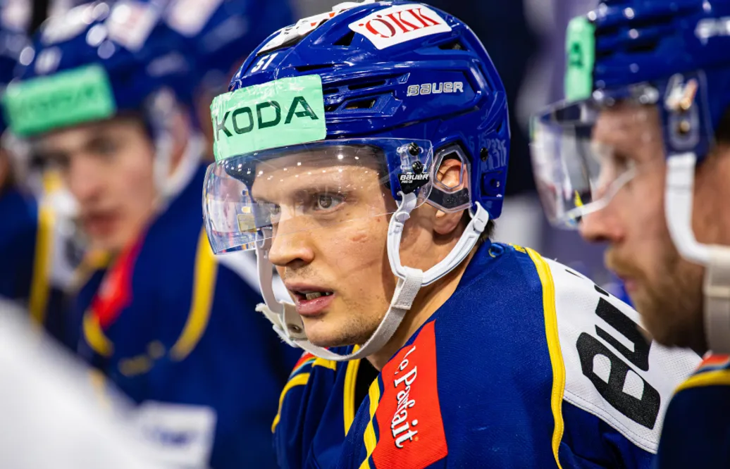 Kristian Näkyvä lämnar Davos