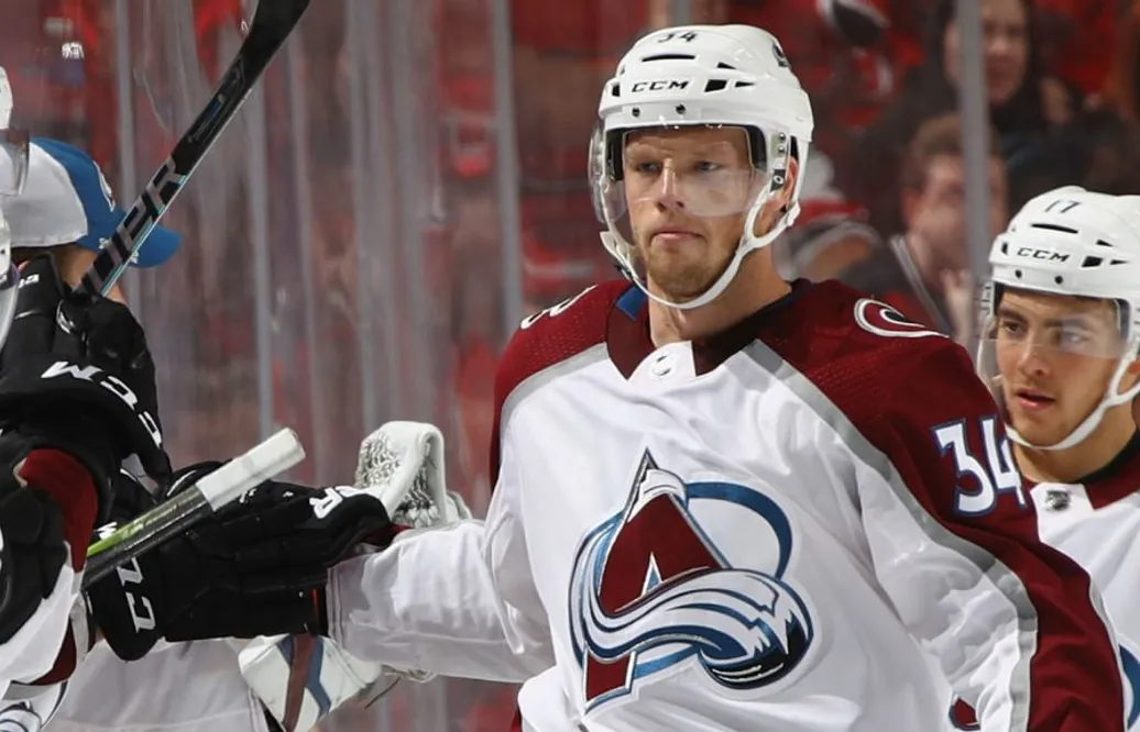 Ryktet: Stanley Cup-mästarna intresserade av Carl Söderberg