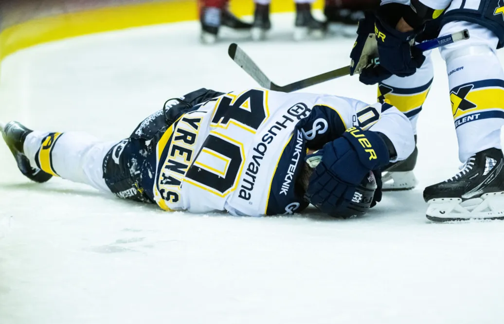 Bakslaget: Oskar Stål Lyrenäs missar veckans matcher