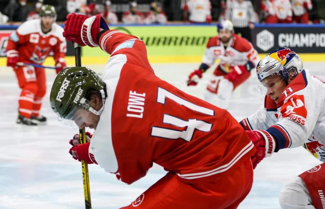 KLART: Keegan Lowe förlänger med Växjö