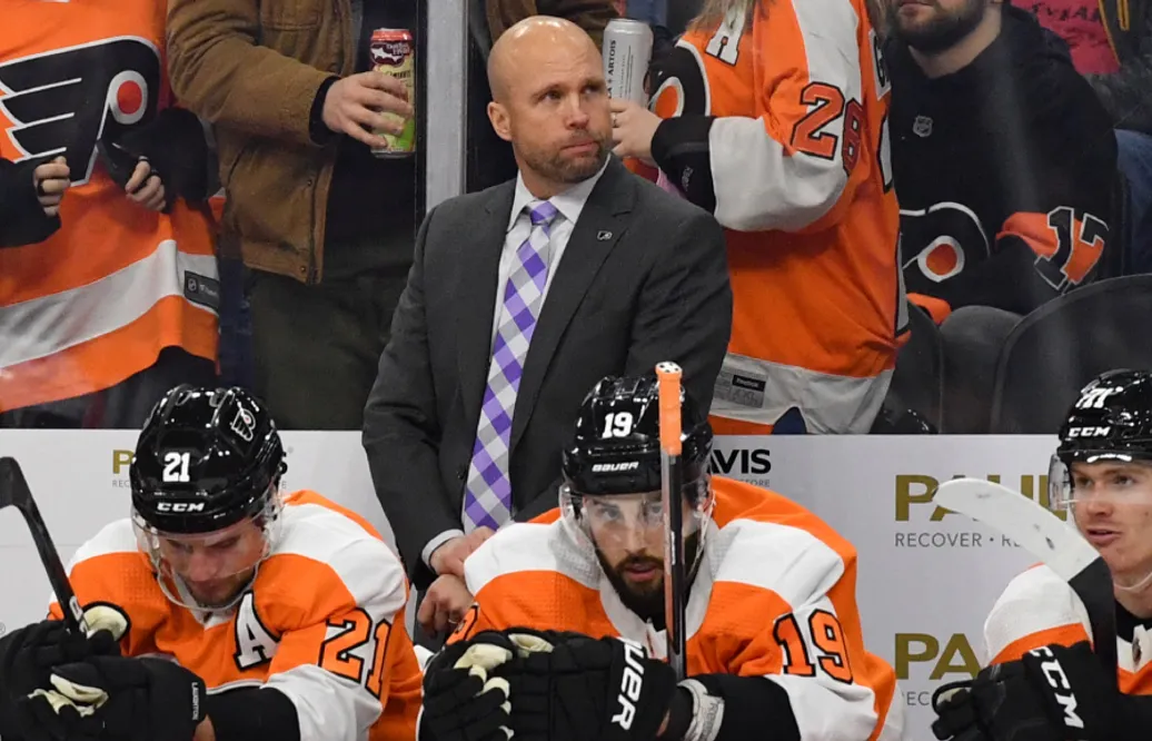Mike Yeo blir inte kvar som tränare för Philadelphia Flyers