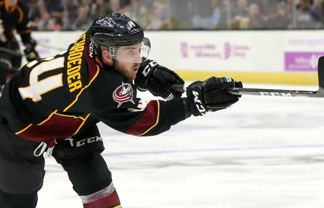 Tidigare JVM-stjärnan trejdad – till Chicago Blackhawks
