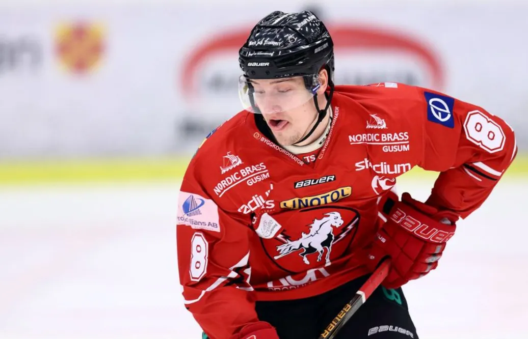 Karlskoga förstärker med ny back