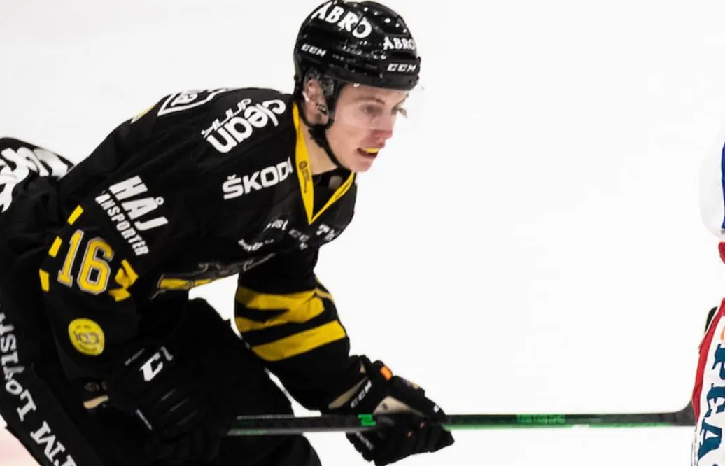 Talangen förlänger med AIK – flyttas upp till A-laget