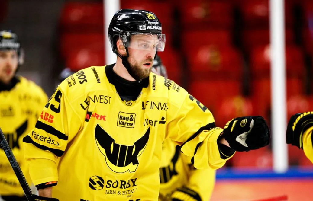 Marcus Bergman tvåmålsskytt för VIK Hockey i segern mot Kristianstad
