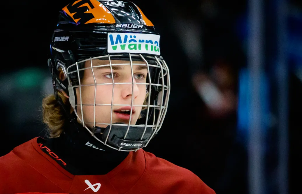 Möt JVM:s yngsta spelare: Örebros Luka Radivojevic