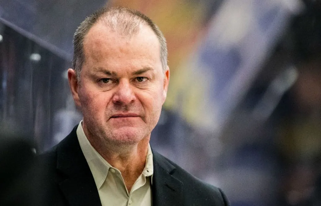 Anklagelsen: Panterns tränare hotade att slå ned funktionär