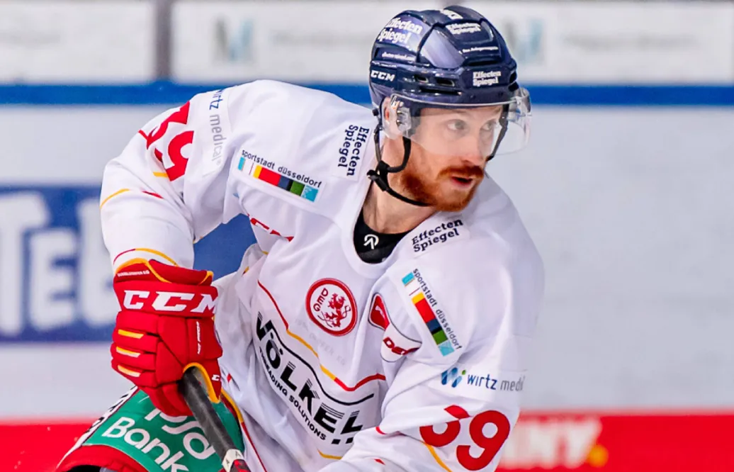 Victor Svensson förlänger med Düsseldorfer EG
