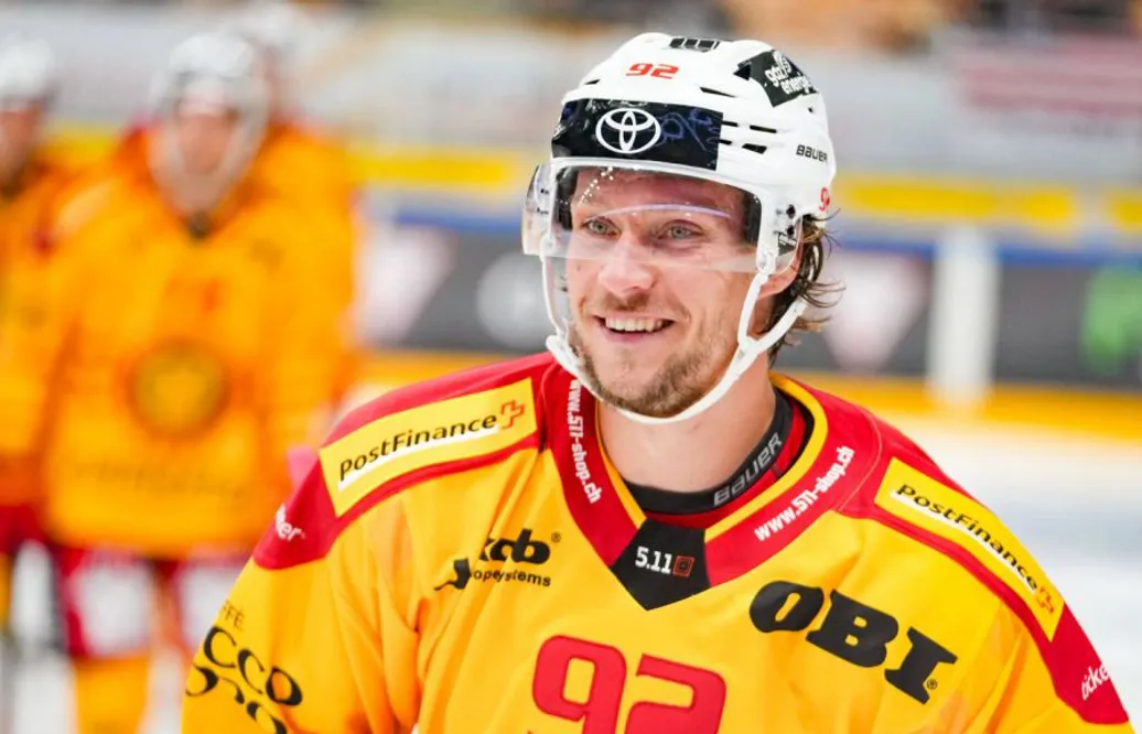 Jesper Olofssons succé: Toppar poängligan i Schweiz