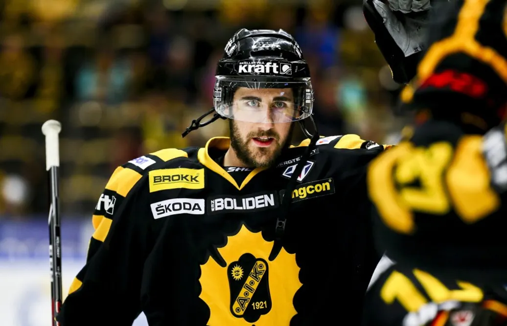Bud Holloway återvänder till SHL: ”Kan bekräfta att det blir spel i Sverige”