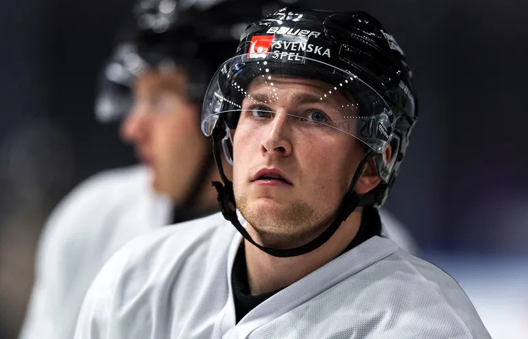 Nyckelspelaren lämnar − ryktas till SHL-klubb