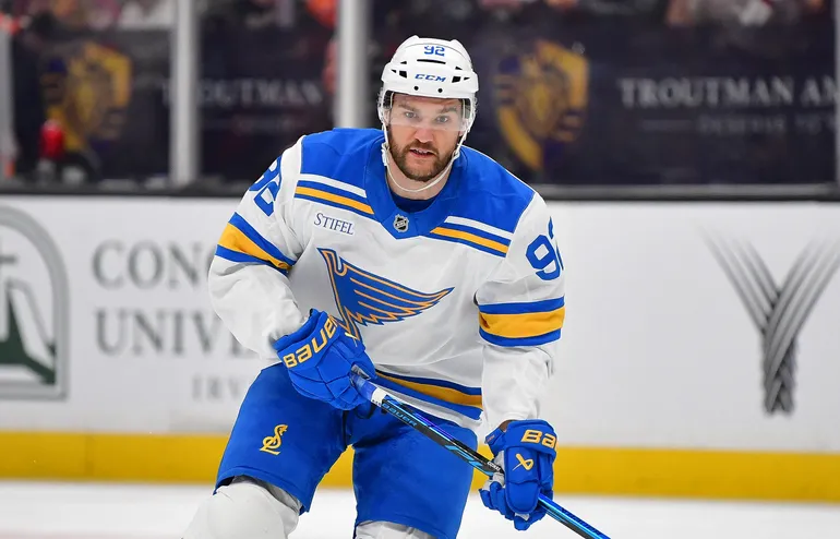 Jonathan Drouin blir kortvarig i St. Louis Blues. Foto: Gary A. Vasquez-Imagn Images