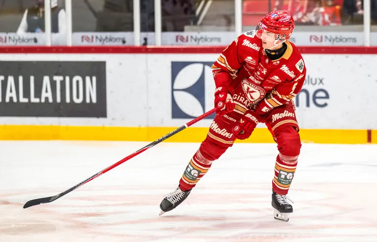 Klart: Succébacken förlänger med Kalmar
