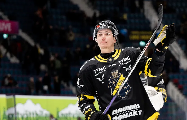 Tidigare AIK-forward klar för toppkonkurrent i HA