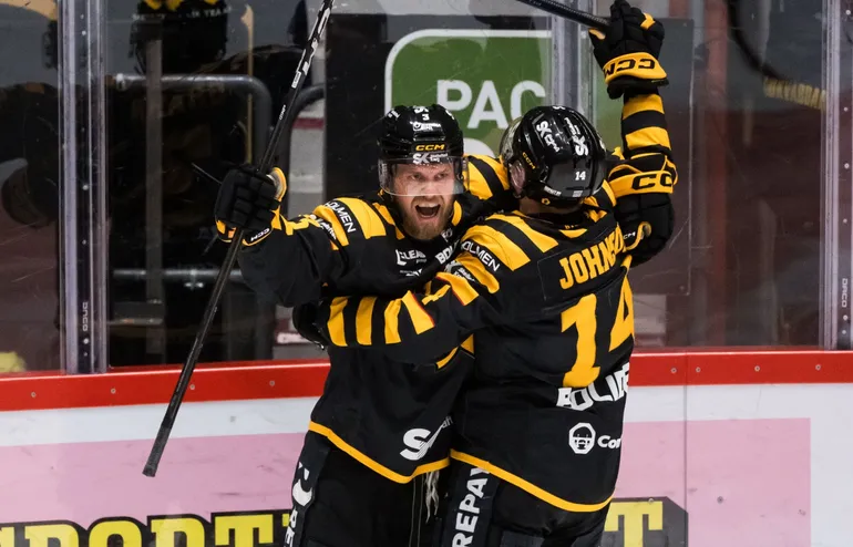 SVENSKA MÄSTARE - IGEN