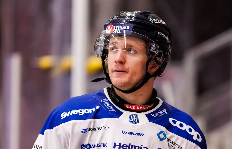 Färjestad lånar – i frånvarokrisen