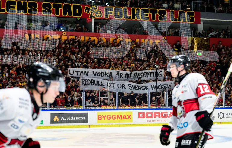 Luleå ska arbeta för att avsluta SHL:s avtal med Red Bull,
Foto:BIldbyrån