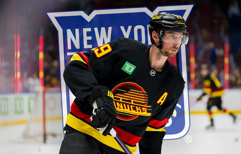 Marcus Pettersson har blivit trejdad till New York Rangers.