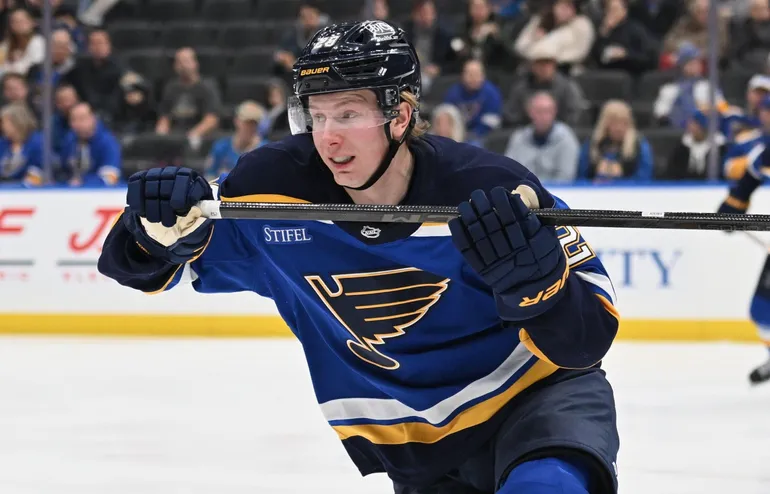 Beskedet: Svensken skickas till AHL