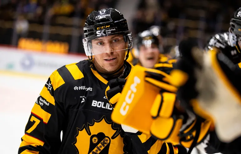 Kallas in - ersätter Linus Johansson i Tre Kronor