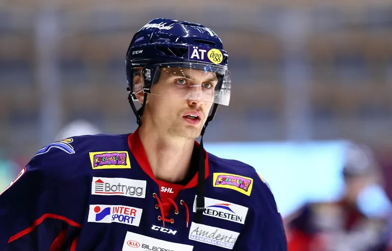 Troja nobbar KHL-backen: "Väljer andra spår"