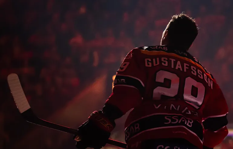 Erik Gustafsson öppnar upp om framtiden i Luleå. Foto: Bildbyrån/Simon Eliasson.