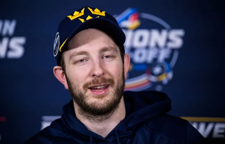 Linus Ullmark nominerad till hedersamt pris
