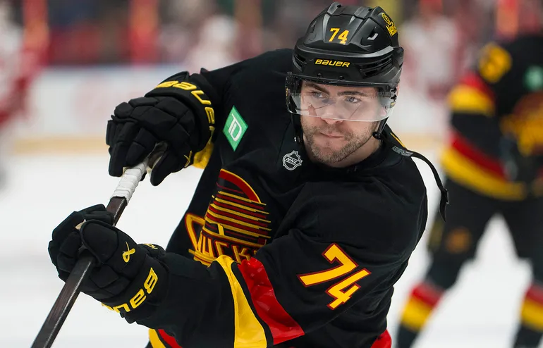Petas av Vancouver Canucks: "Jag är förbannad"
