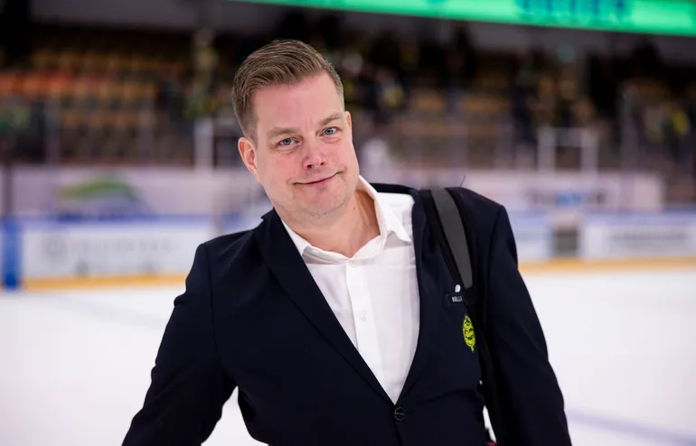 U18-tränaren blir Kenttäs sidekick: "Otroligt hedrande"