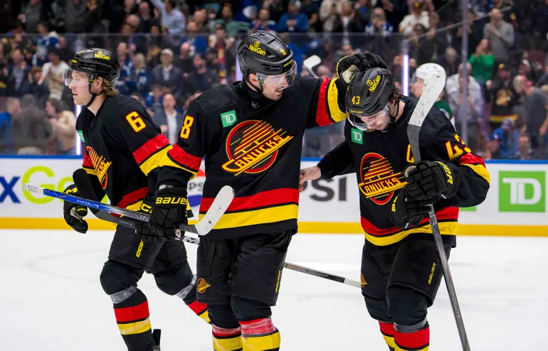 Seger för Vancouver efter vändning mot Dallas