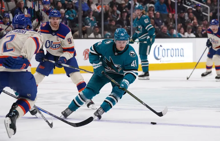 Ivar Stenberg har fått stort förtroende under inledningen av sin NHL-karriär.  Foto: David Gonzales-Imagn Images