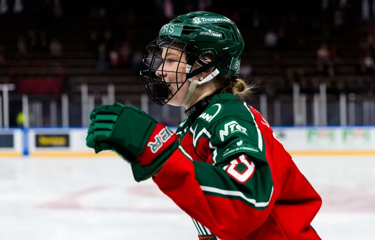 Moa Stridh blev matchvinnare för Frölunda med sitt första mål i SDHL.
Foto: Michael Erichsen / BILDBYRÅN