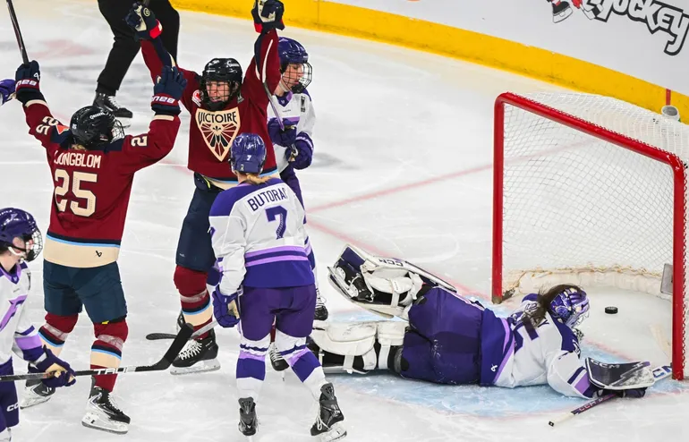 Damkronornas stjärna till final - kan bli historisk