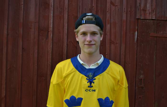Victor Johansson i Tre Kronor-dräkt