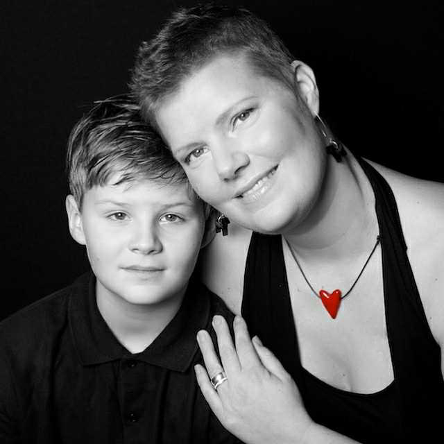 Isac Ollas Mattsson med mamma Elisabeth
