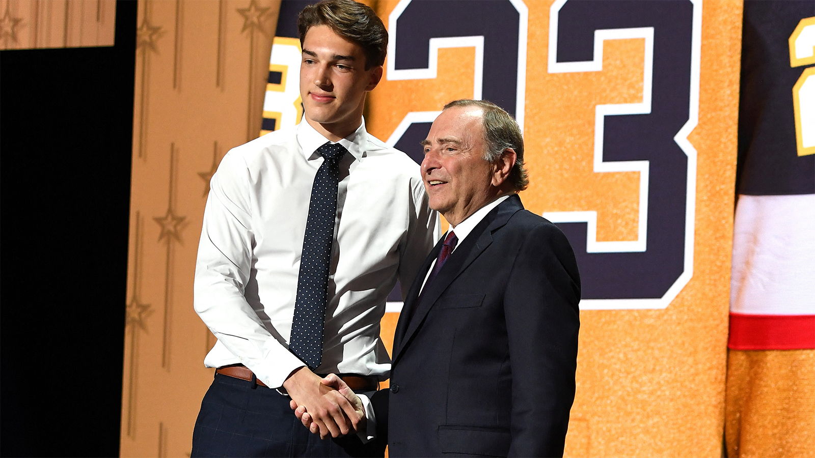 David Edstrom skriver på för Vegas Golden Knights - Hockeysverige