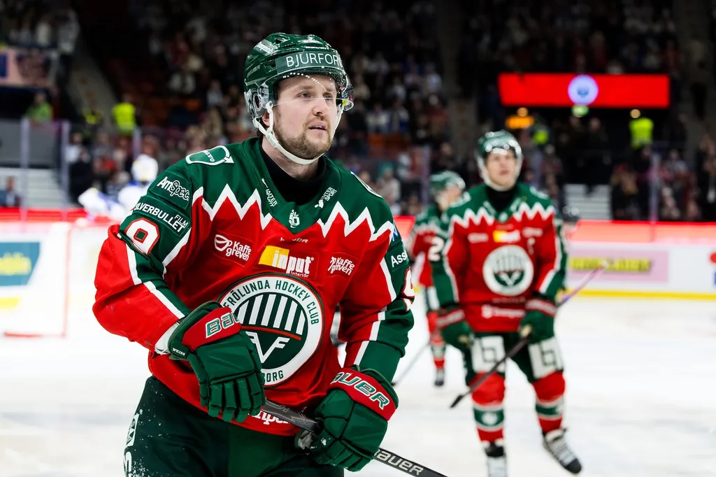 Linus Weissbach kan bli tillgänglig